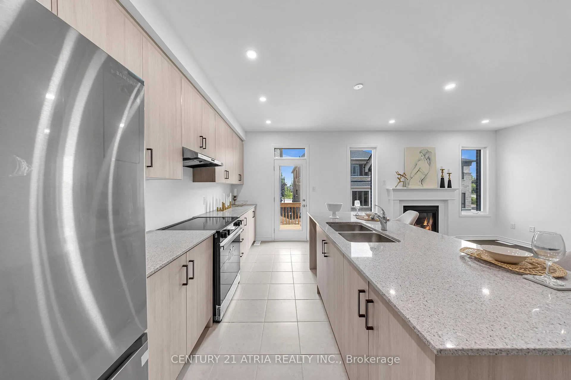 Photo 23 of 1331 Garthdale Street, Pickering, Rural Pickering — HOMEH