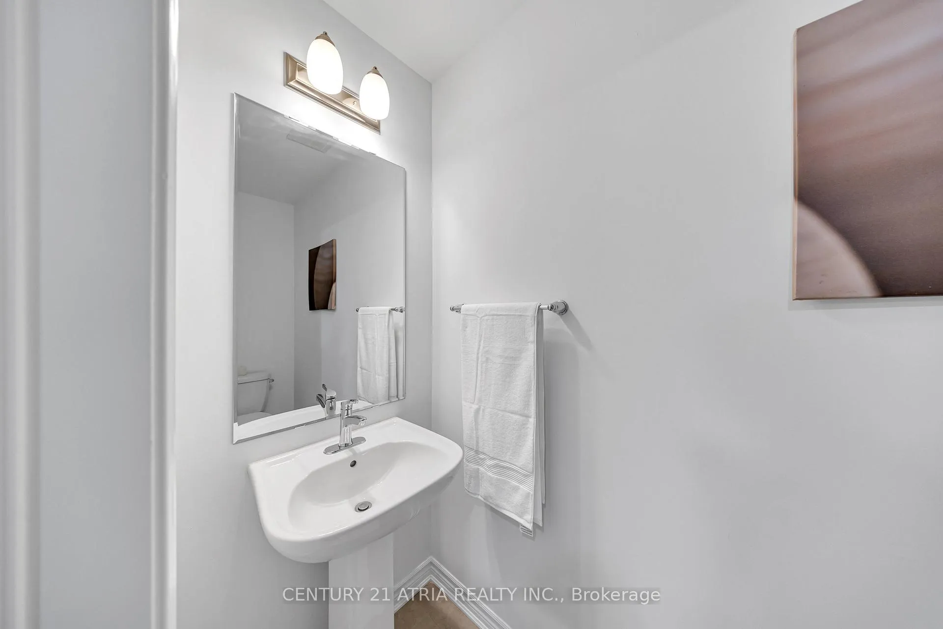 Photo 25 of 1331 Garthdale Street, Pickering, Rural Pickering — HOMEH