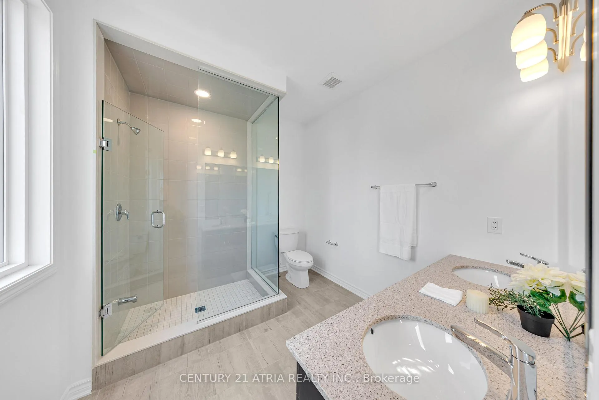 Photo 31 of 1331 Garthdale Street, Pickering, Rural Pickering — HOMEH