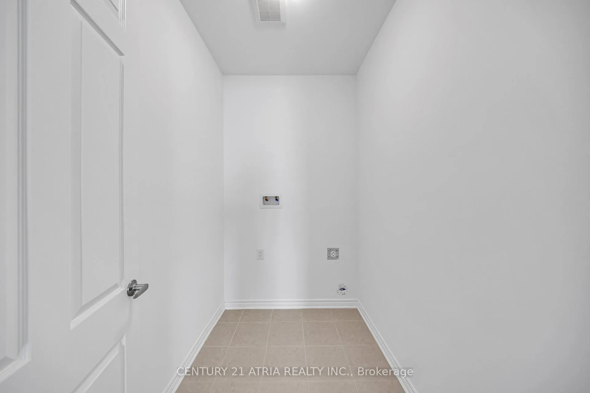 Photo 33 of 1331 Garthdale Street, Pickering, Rural Pickering — HOMEH