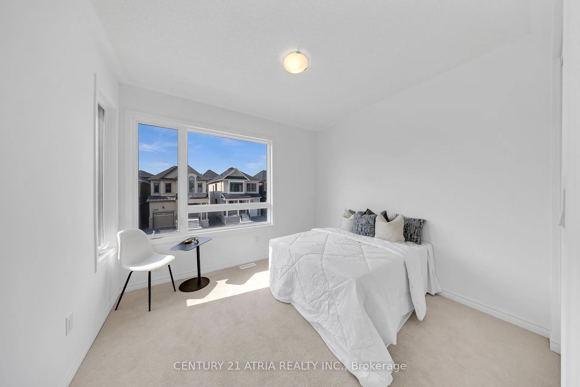 Photo 37 of 1331 Garthdale Street, Pickering, Rural Pickering — HOMEH