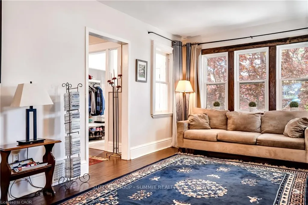 Photo 8 of 287 Graham Avenue S, Hamilton, Delta — HOMEH