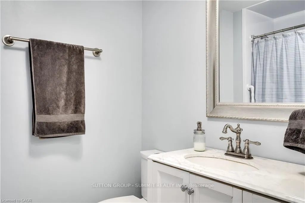 Photo 31 of 287 Graham Avenue S, Hamilton, Delta — HOMEH