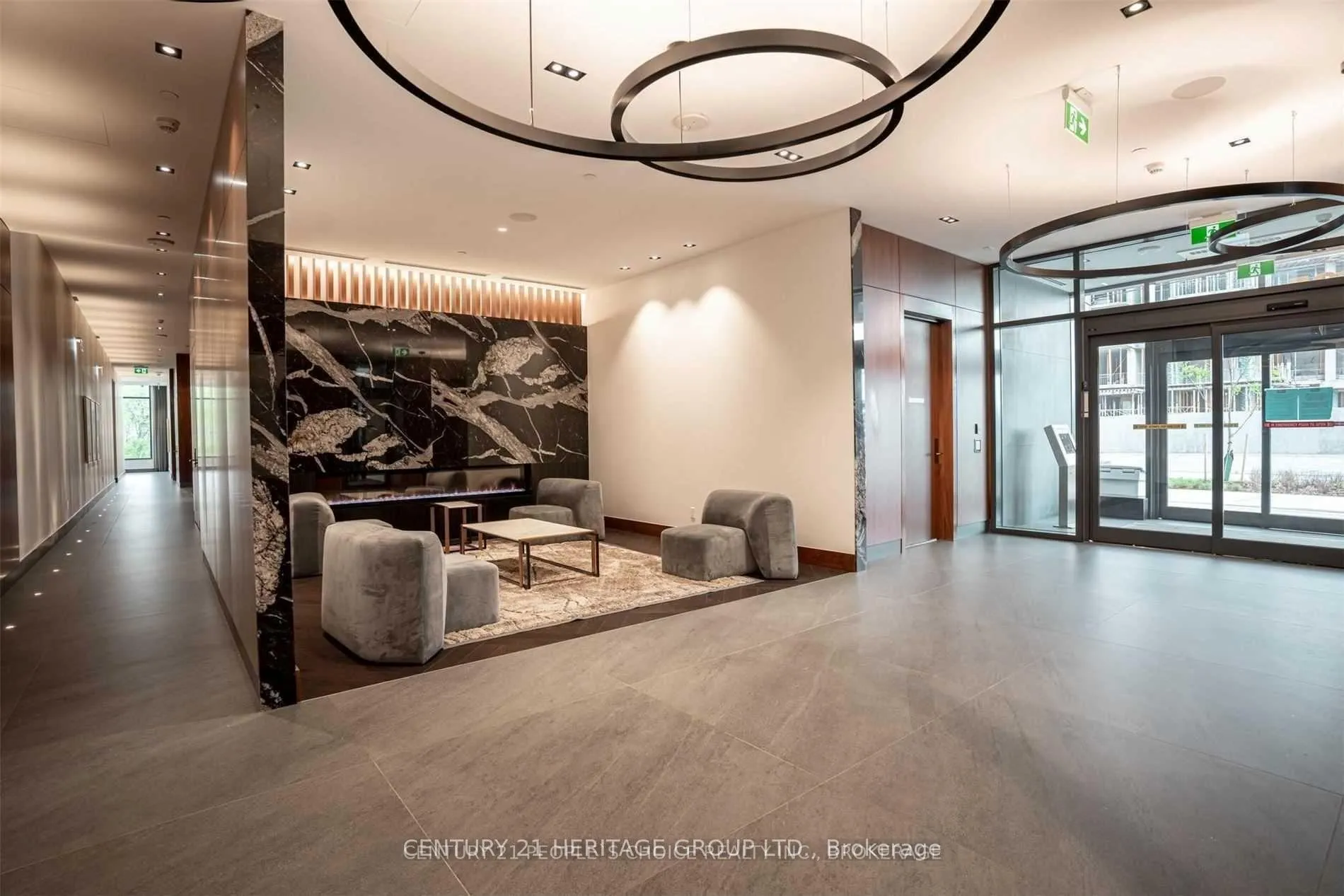 Photo 5 of 7895 Jane Street, Vaughan, Concord — HOMEH