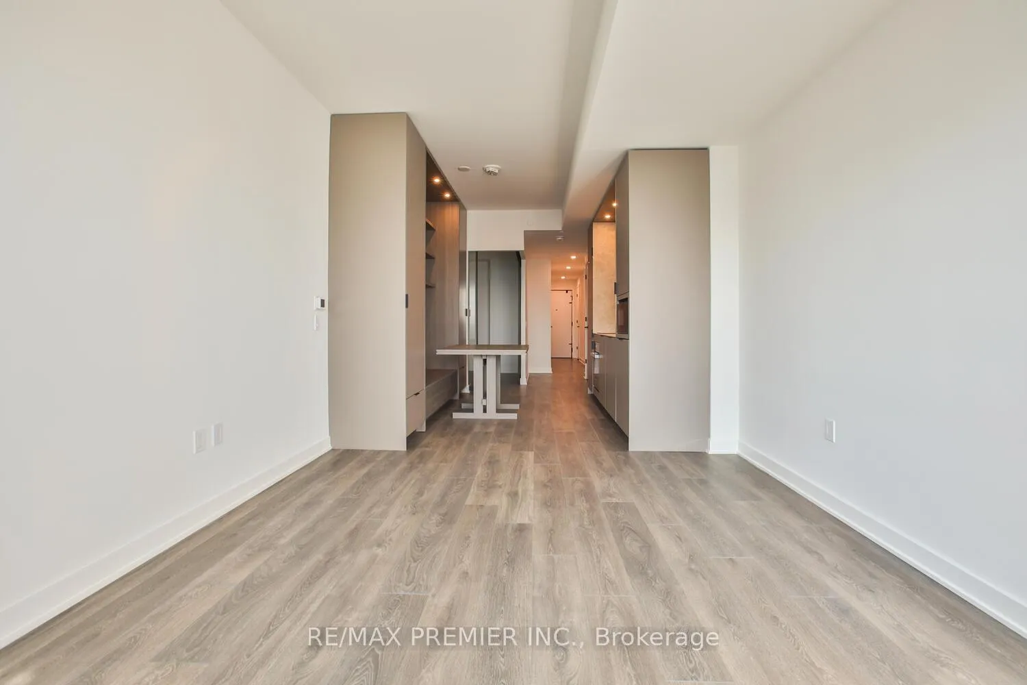 Photo 15 of Unit 4404, 55 Charles Street E, Toronto, Church-Yonge Corridor — HOMEH