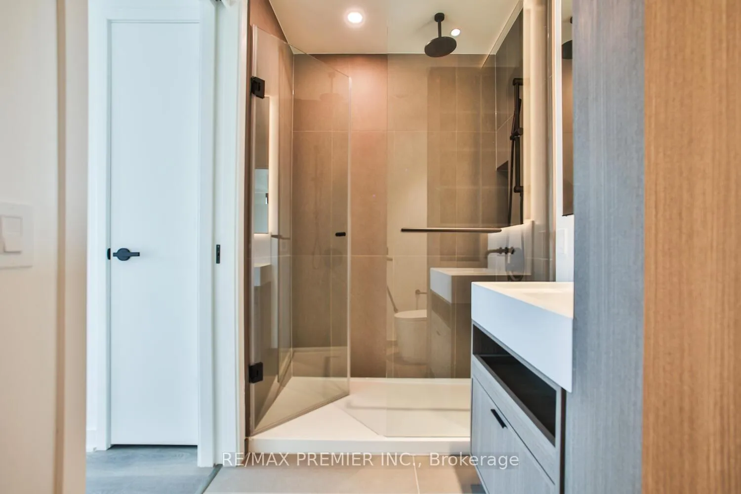 Photo 25 of Unit 4404, 55 Charles Street E, Toronto, Church-Yonge Corridor — HOMEH