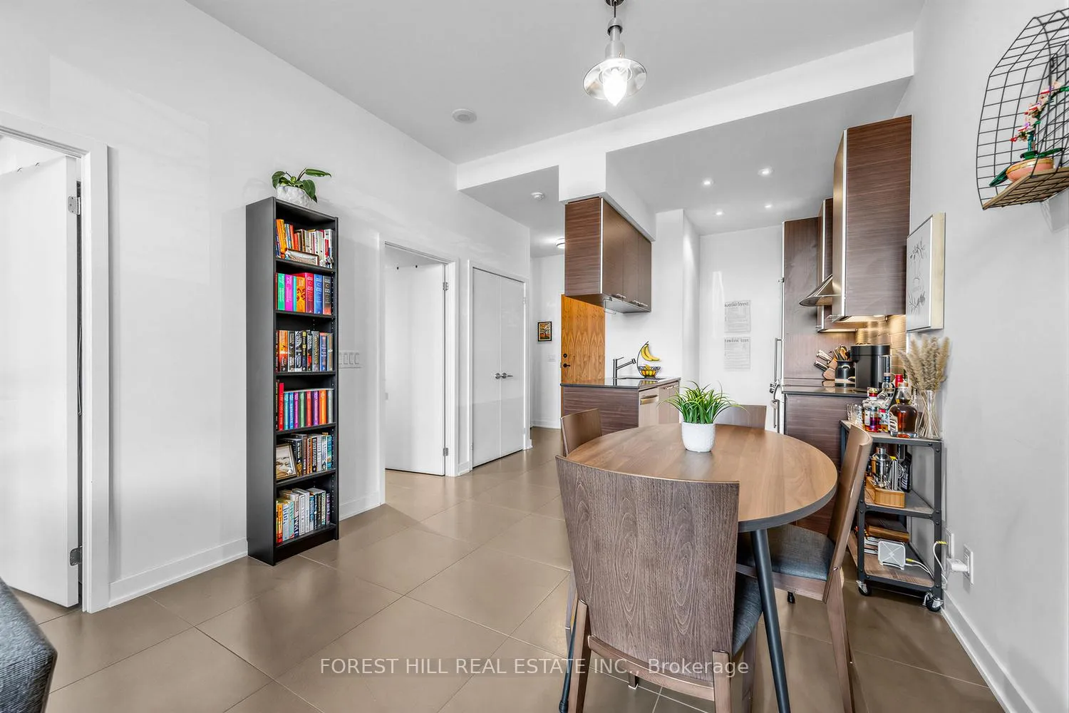 Photo 3 of Unit 628, 1 Market Street, Toronto, Waterfront Communities — HOMEH