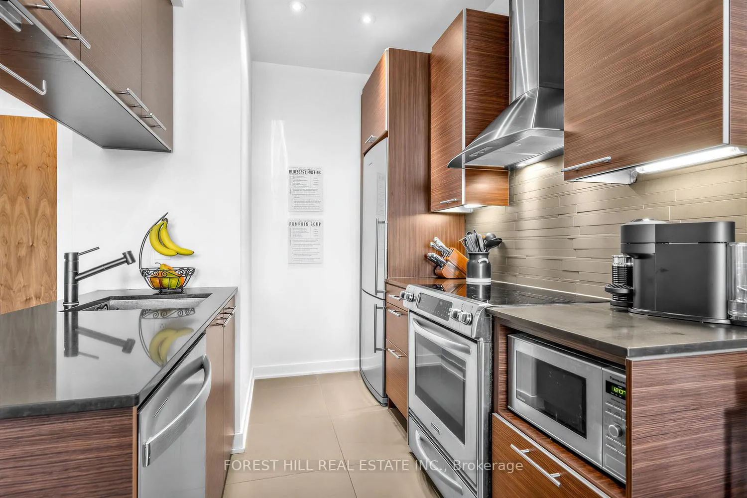 Photo 10 of Unit 628, 1 Market Street, Toronto, Waterfront Communities — HOMEH