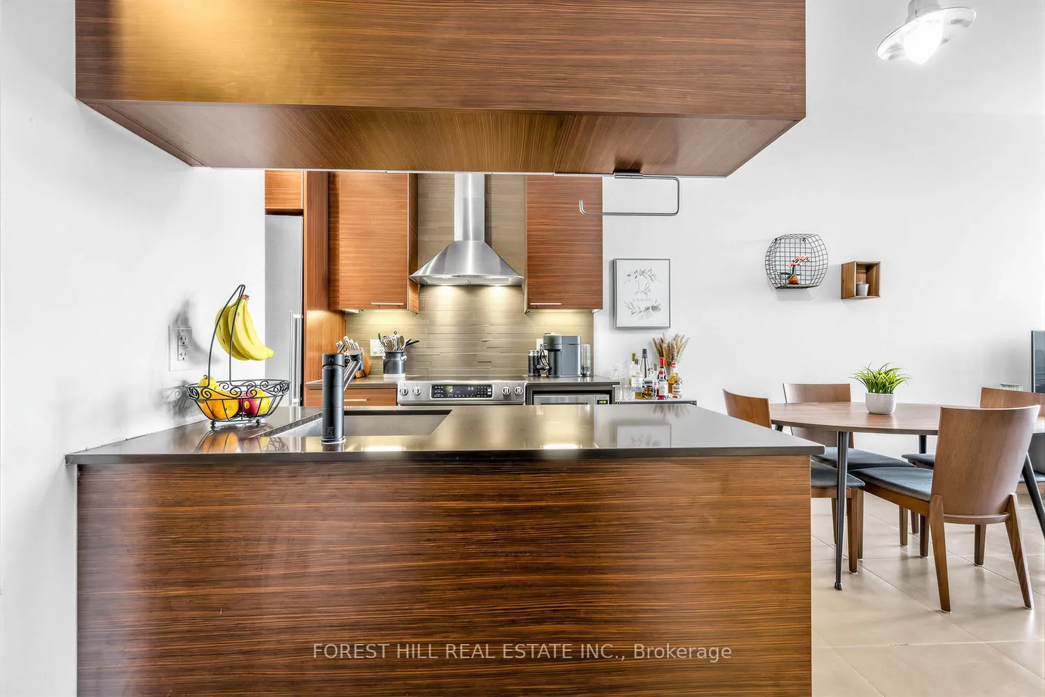 Photo 12 of Unit 628, 1 Market Street, Toronto, Waterfront Communities — HOMEH