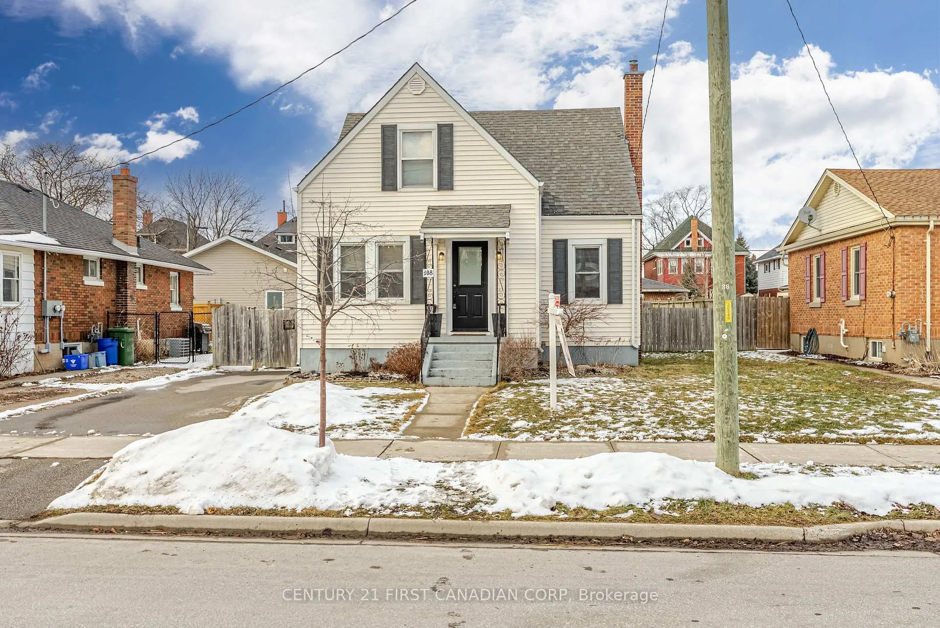Front of 108 Myrtle Street