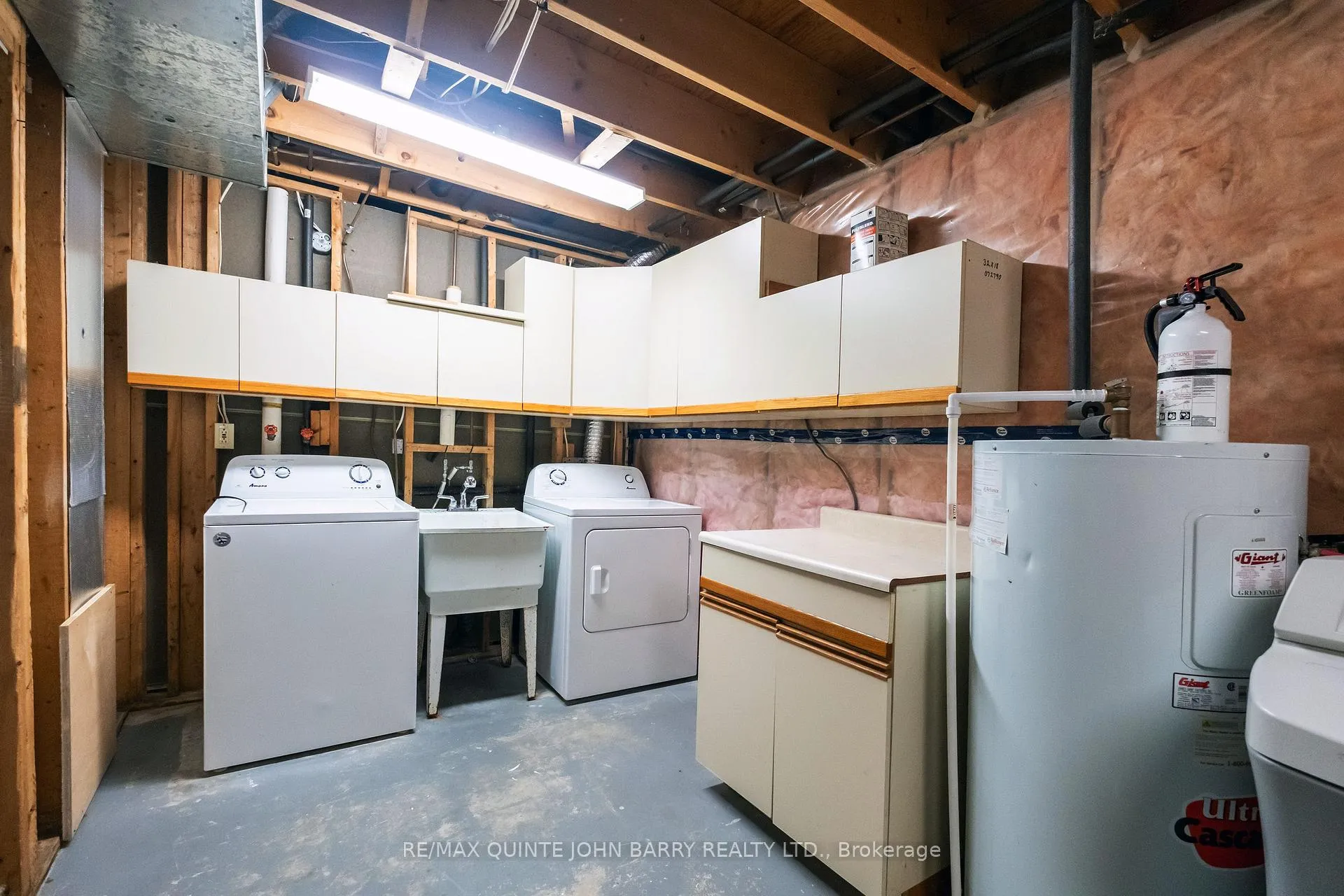 Photo 26 of 113 Barcovan Beach Road, Quinte West, Murray Ward — HOMEH