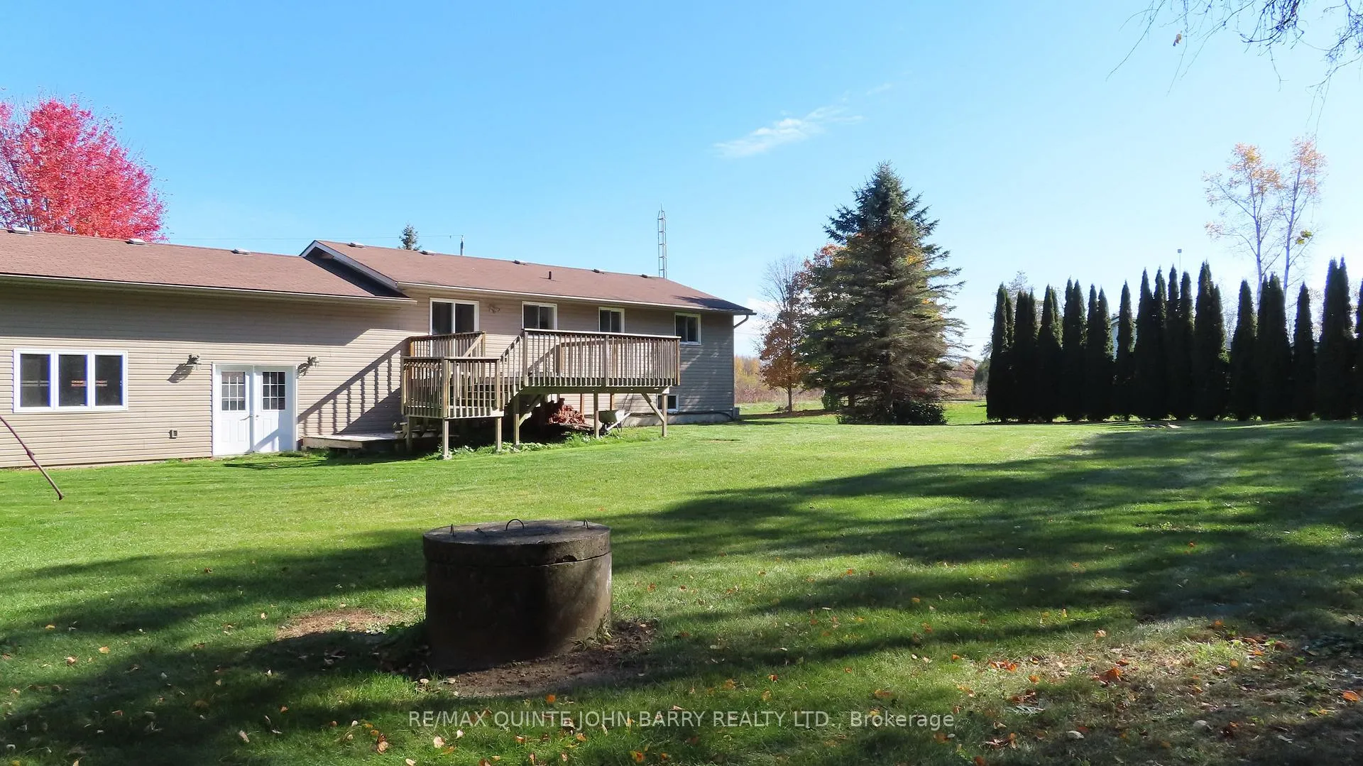 Photo 33 of 113 Barcovan Beach Road, Quinte West, Murray Ward — HOMEH