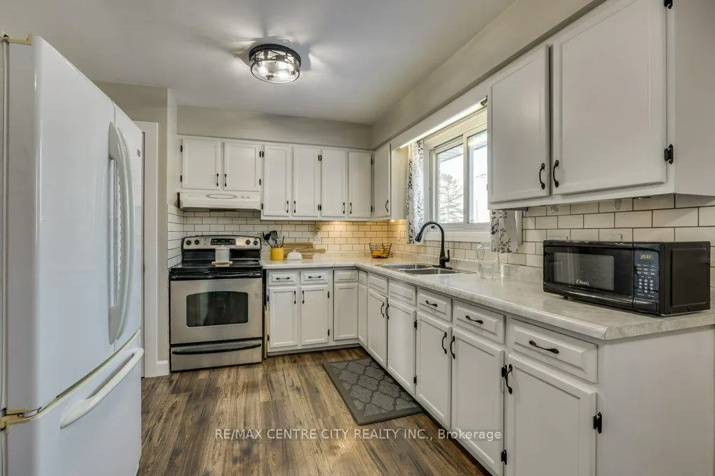 Photo 10 of 258 Mary Street, Dutton/Dunwich, Dutton — HOMEH
