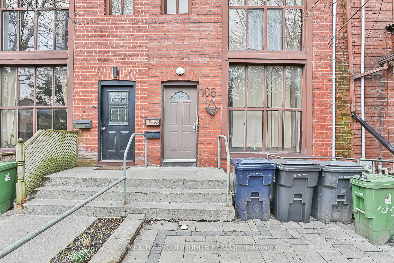 Photo 2 of 106A Pembroke Street, Toronto, Moss Park — HOMEH