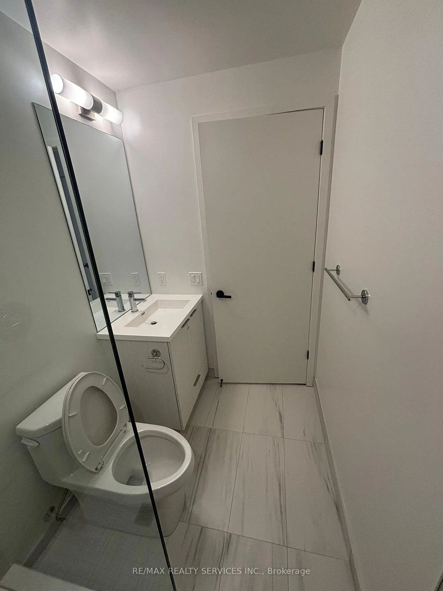 Photo 7 of Unit 2807, 8 Interchange Way, Vaughan, Vaughan Corporate Centre — HOMEH