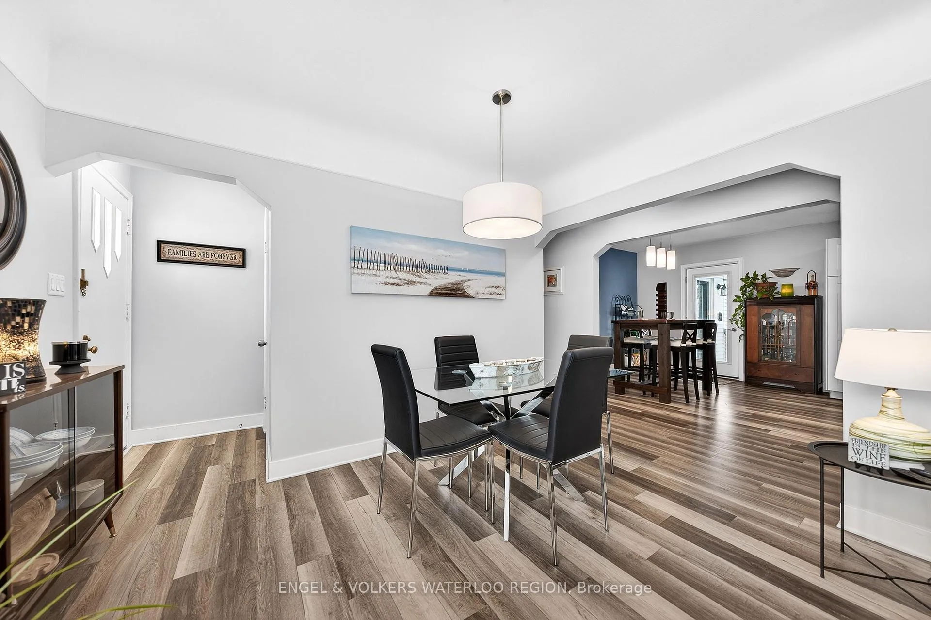 Photo 10 of 33 Elmwood Avenue, Kitchener — HOMEH
