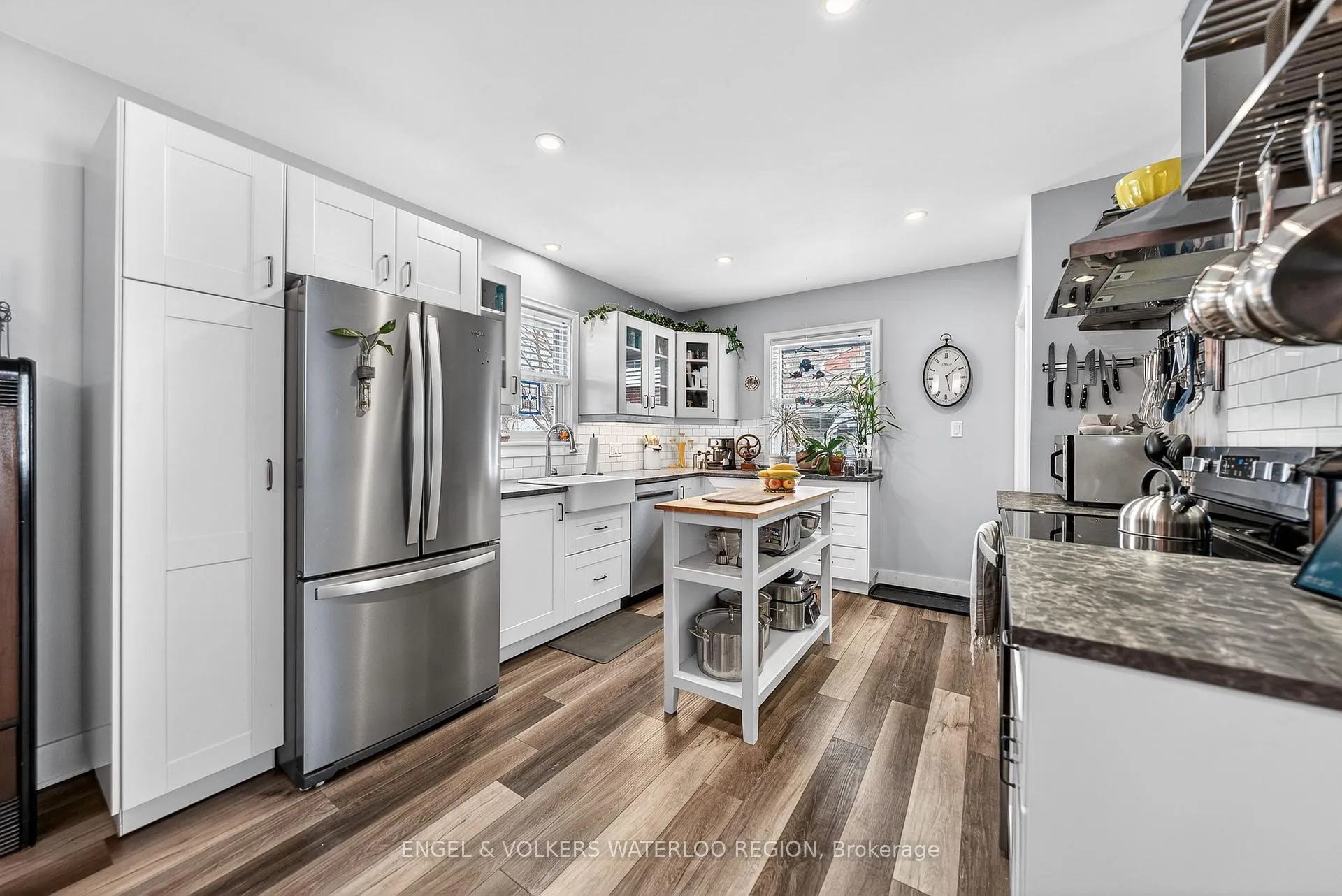 Photo 15 of 33 Elmwood Avenue, Kitchener — HOMEH