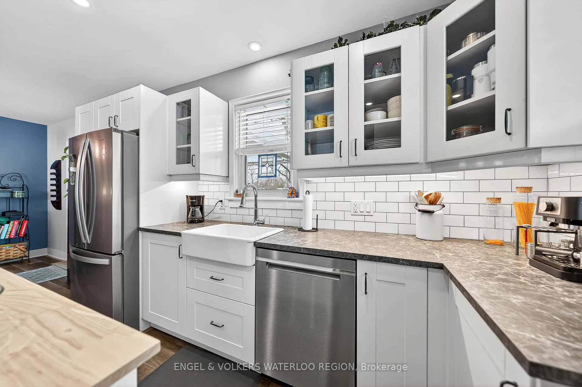 Photo 21 of 33 Elmwood Avenue, Kitchener — HOMEH