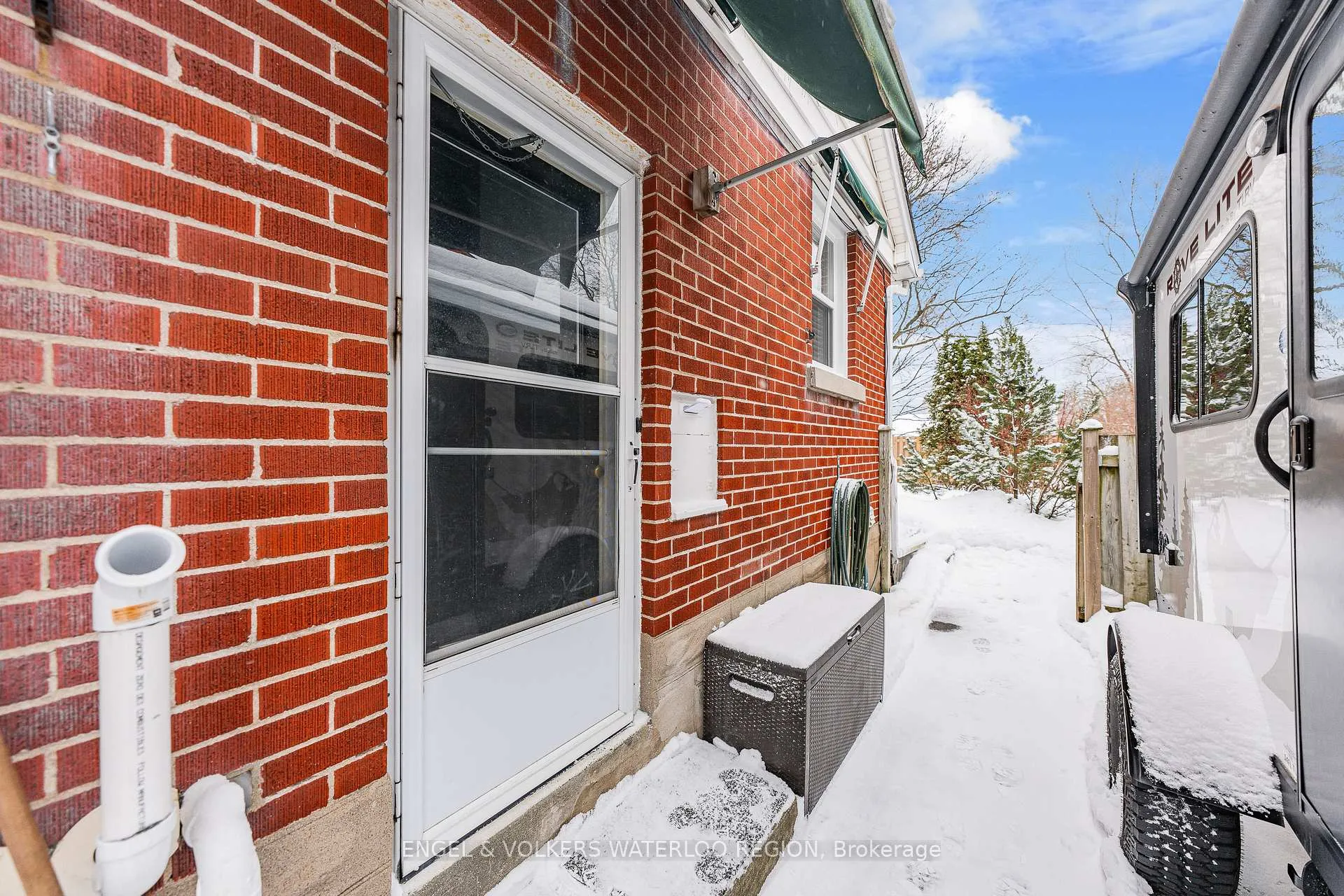 Photo 42 of 33 Elmwood Avenue, Kitchener — HOMEH