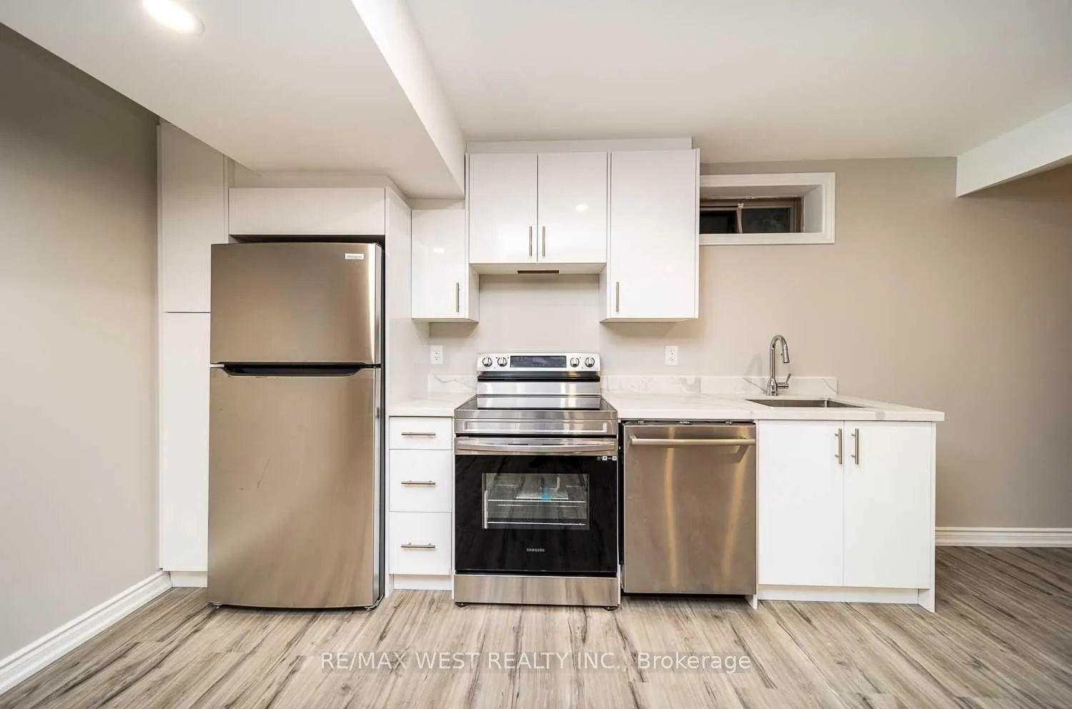 Photo 3 of Unit Lower, 111 Ironside Drive, Vaughan, Vellore Village — HOMEH