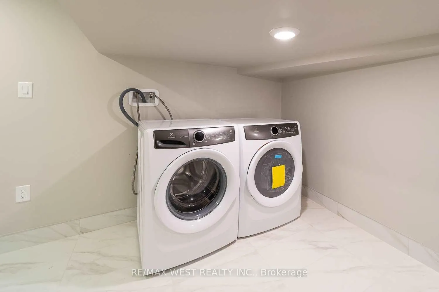 Photo 8 of Unit Lower, 111 Ironside Drive, Vaughan, Vellore Village — HOMEH