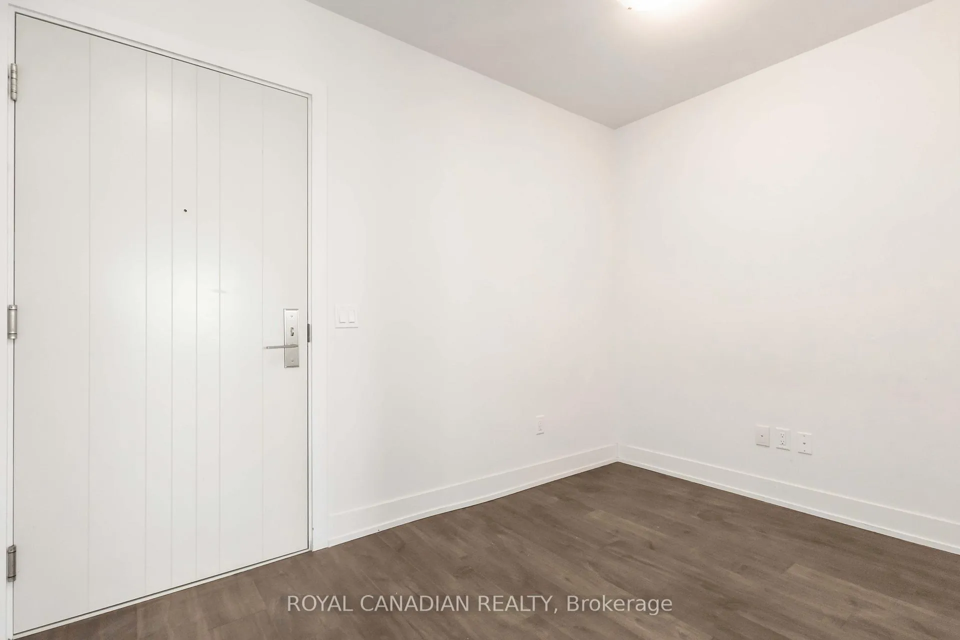 Photo 5 of Unit 2211, 2550 Simcoe Street N, Oshawa, Windfields — HOMEH