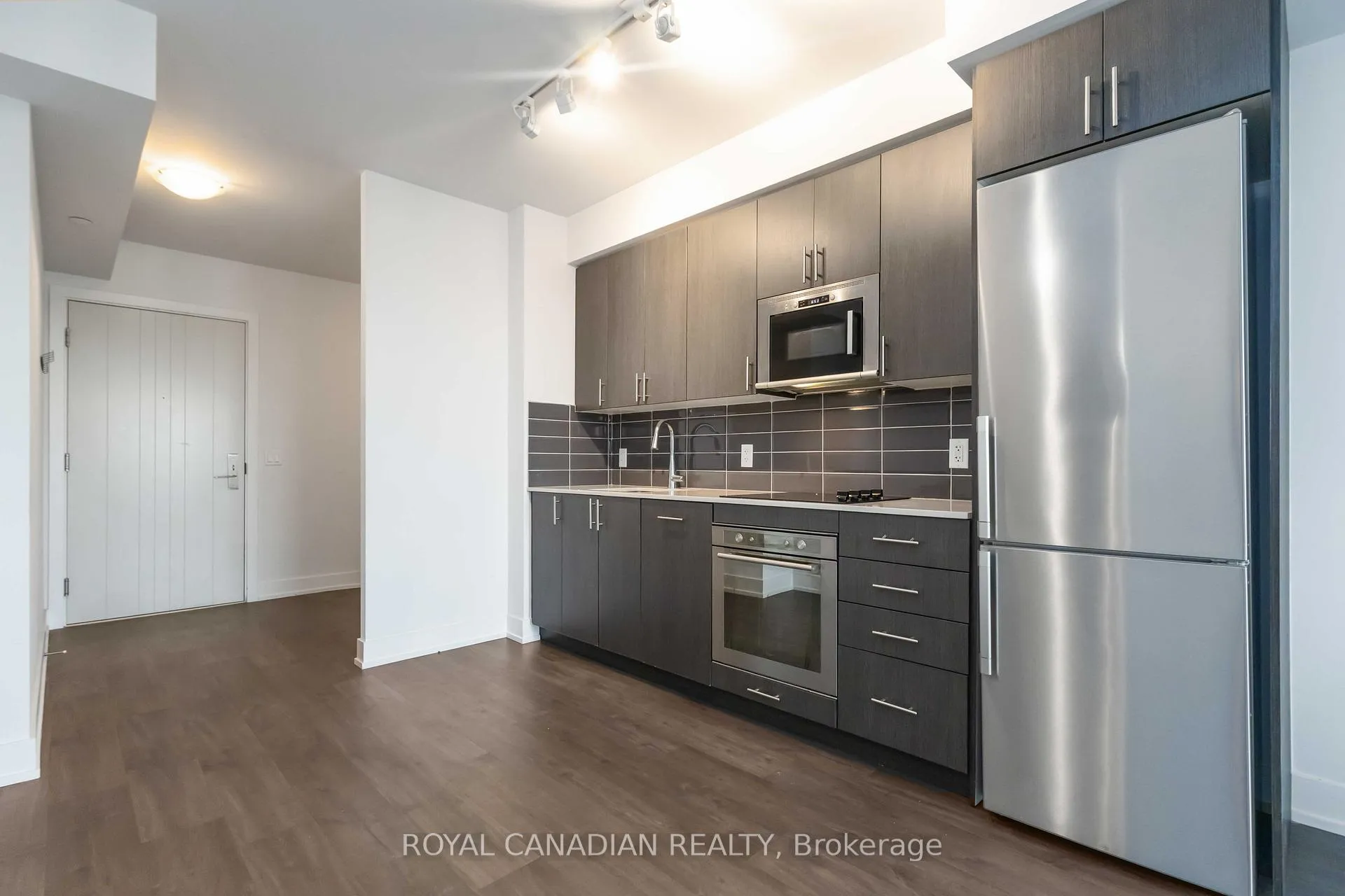 Photo 14 of Unit 2211, 2550 Simcoe Street N, Oshawa, Windfields — HOMEH