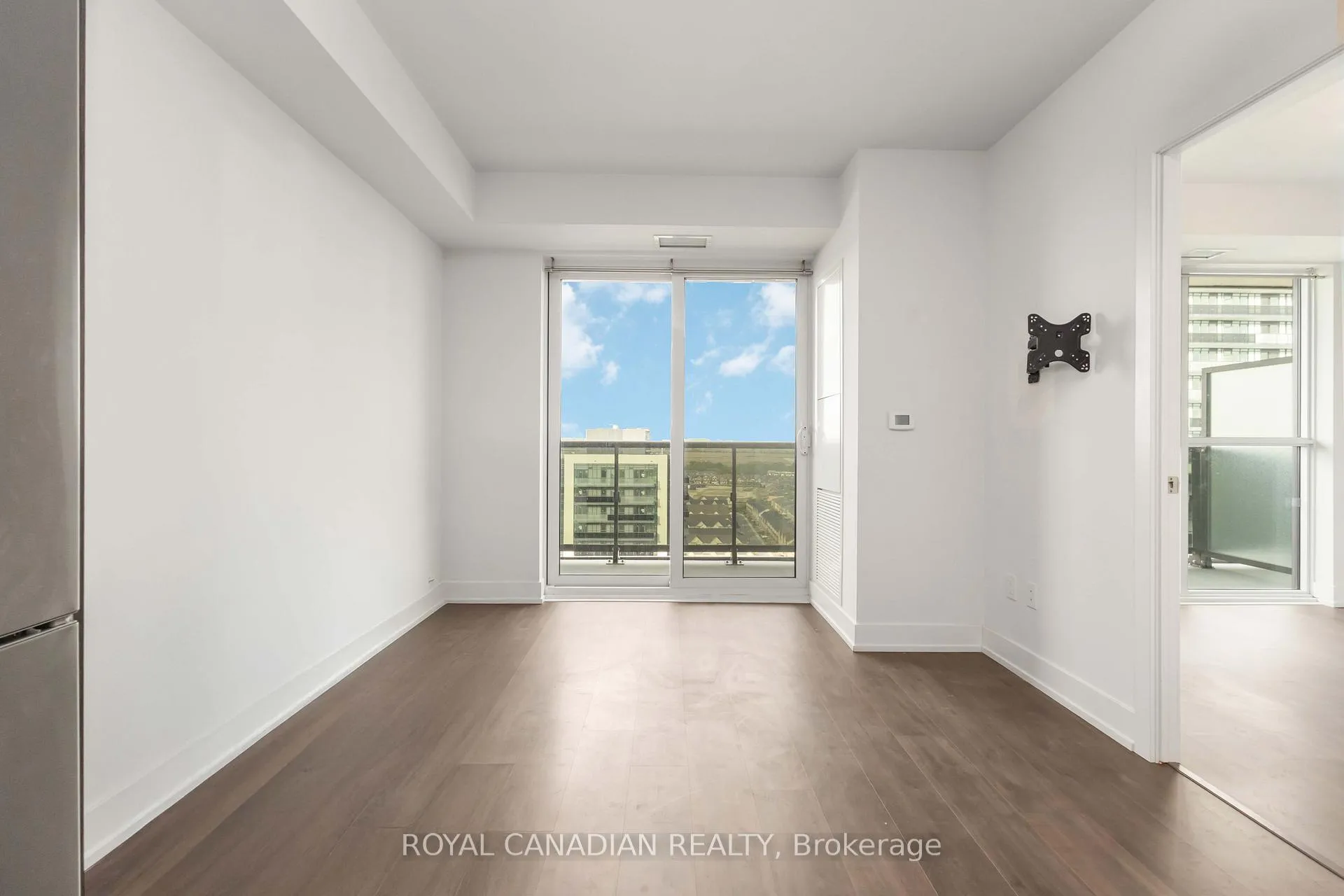 Photo 23 of Unit 2211, 2550 Simcoe Street N, Oshawa, Windfields — HOMEH