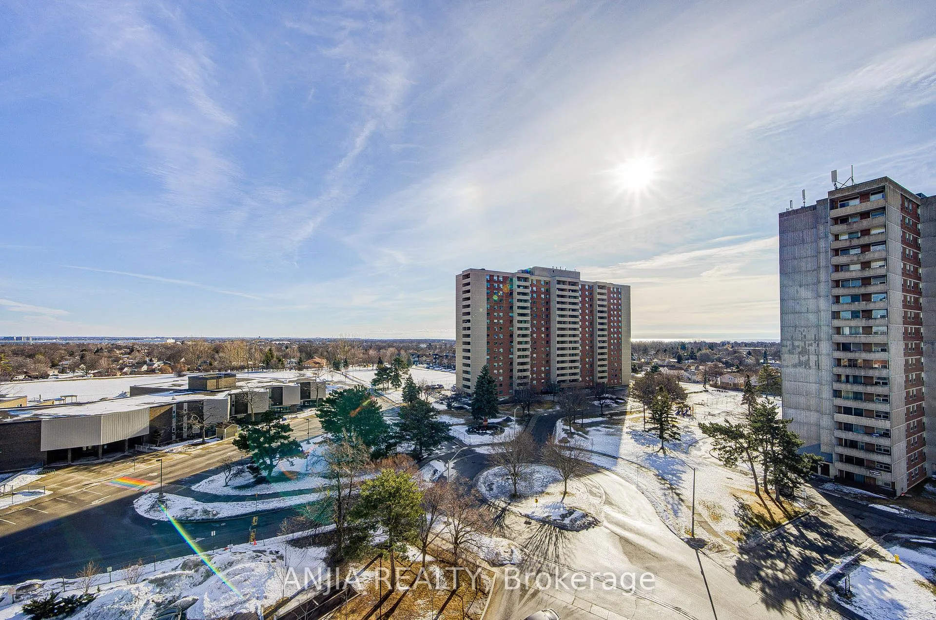 Photo 35 of Unit 1011, 44 Falby Court, Ajax, South East — HOMEH