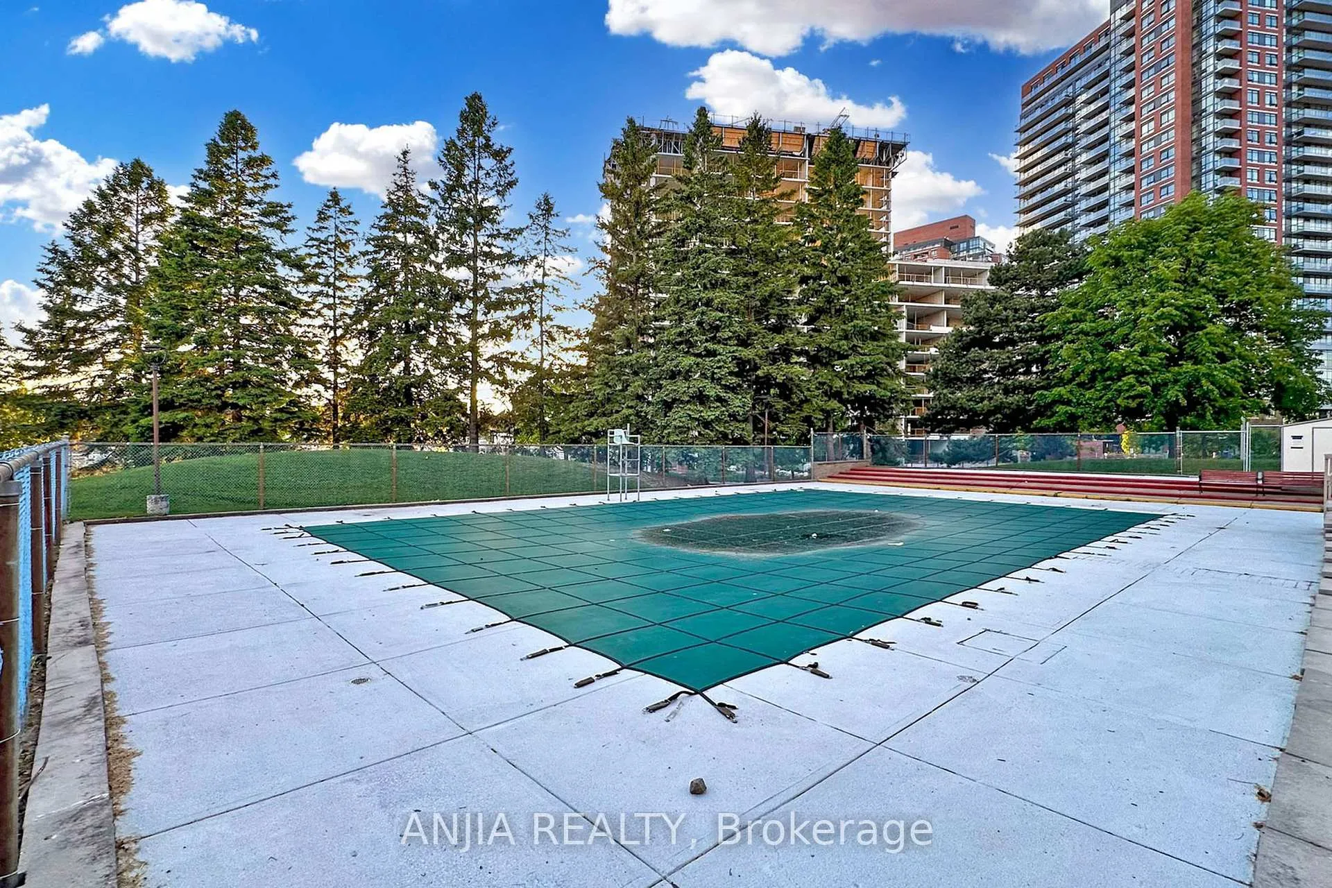 Photo 37 of Unit 1011, 44 Falby Court, Ajax, South East — HOMEH