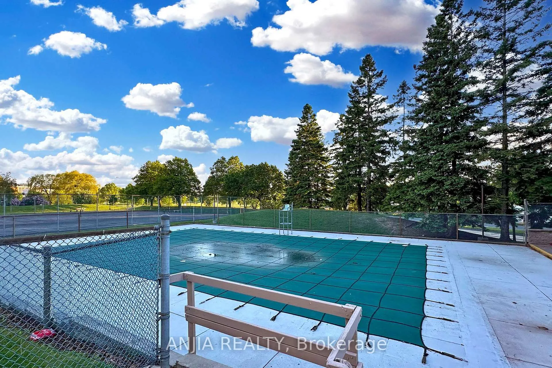 Photo 38 of Unit 1011, 44 Falby Court, Ajax, South East — HOMEH