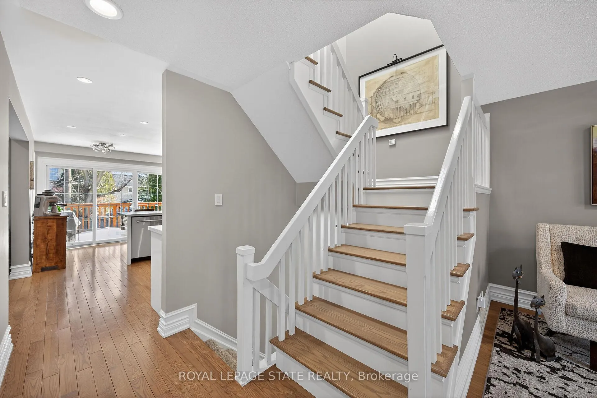 Photo 8 of Unit 12, 334 Wilson Street W, Hamilton, Ancaster — HOMEH