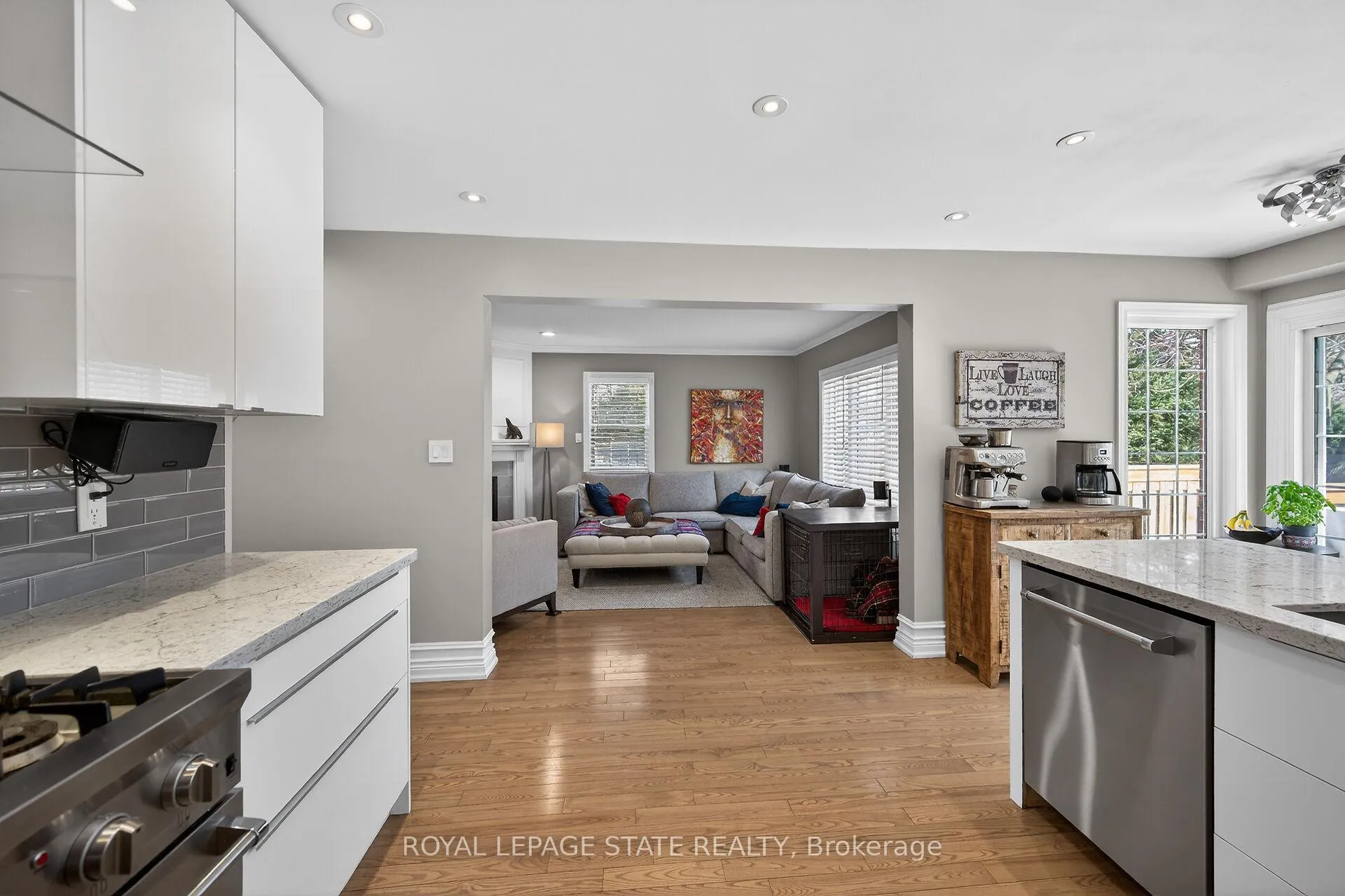 Photo 13 of Unit 12, 334 Wilson Street W, Hamilton, Ancaster — HOMEH