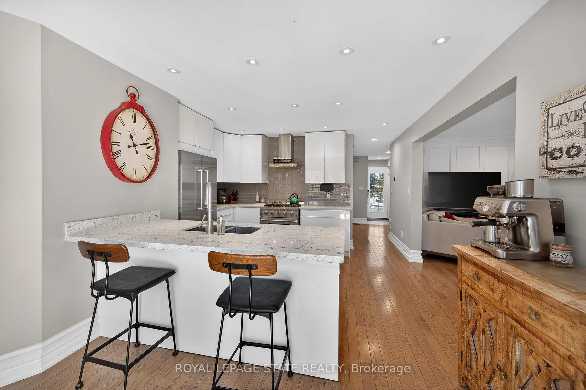 Photo 15 of Unit 12, 334 Wilson Street W, Hamilton, Ancaster — HOMEH