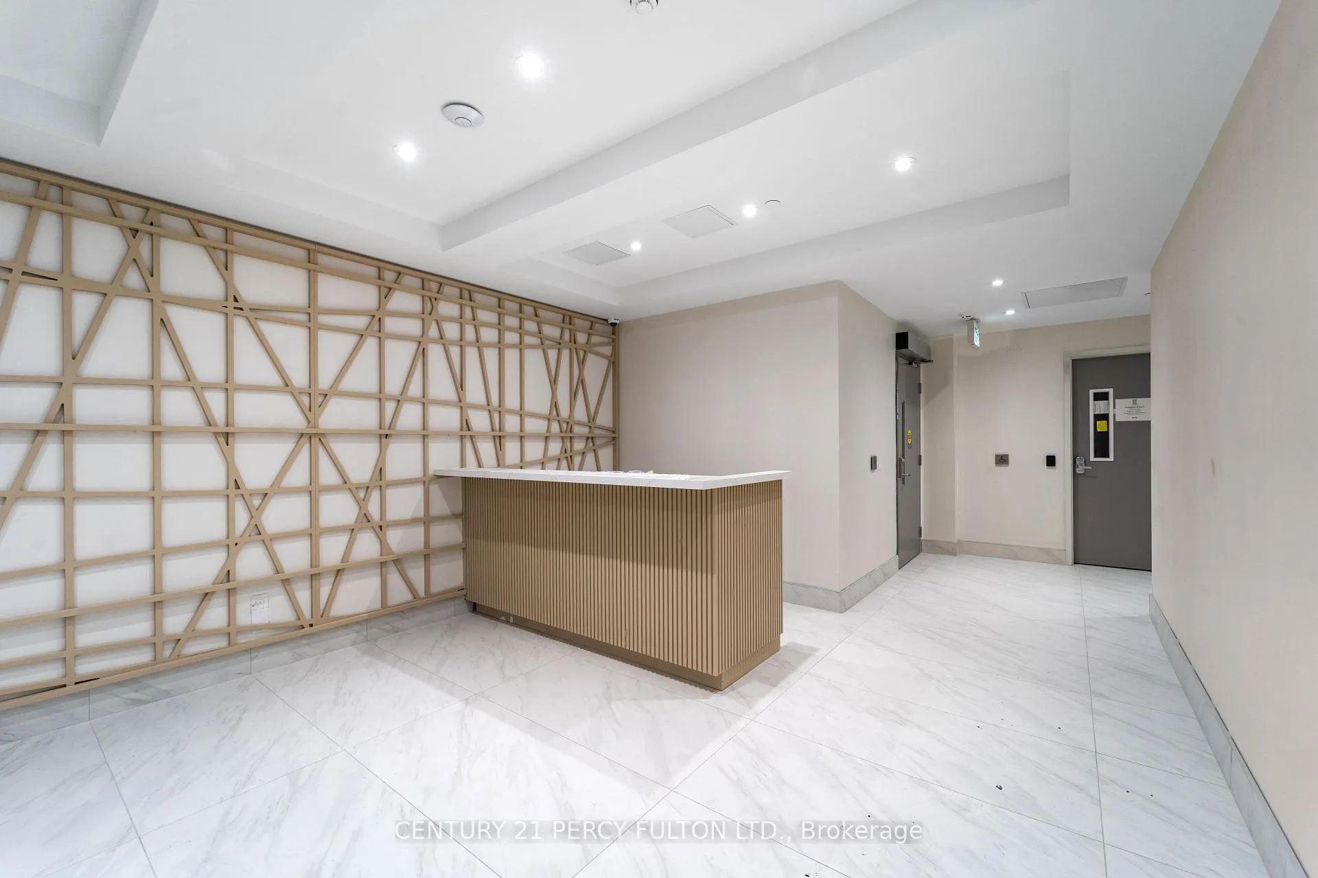 Photo 2 of Unit 611, 55 Clarington Boulevard, Clarington, Bowmanville — HOMEH