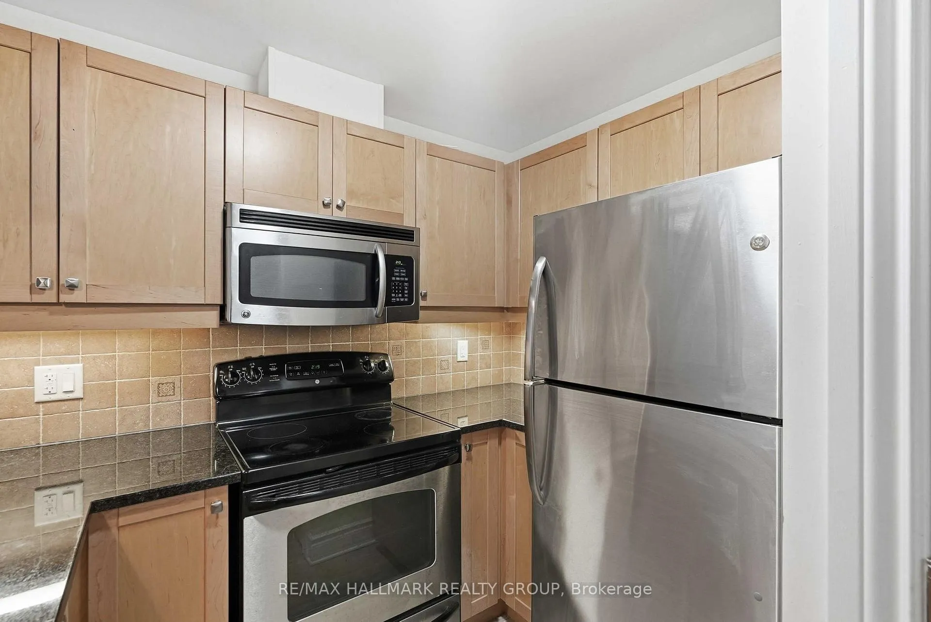 Photo 9 of Unit 310, 323 Winona Avenue, Ottawa, Westboro South — HOMEH