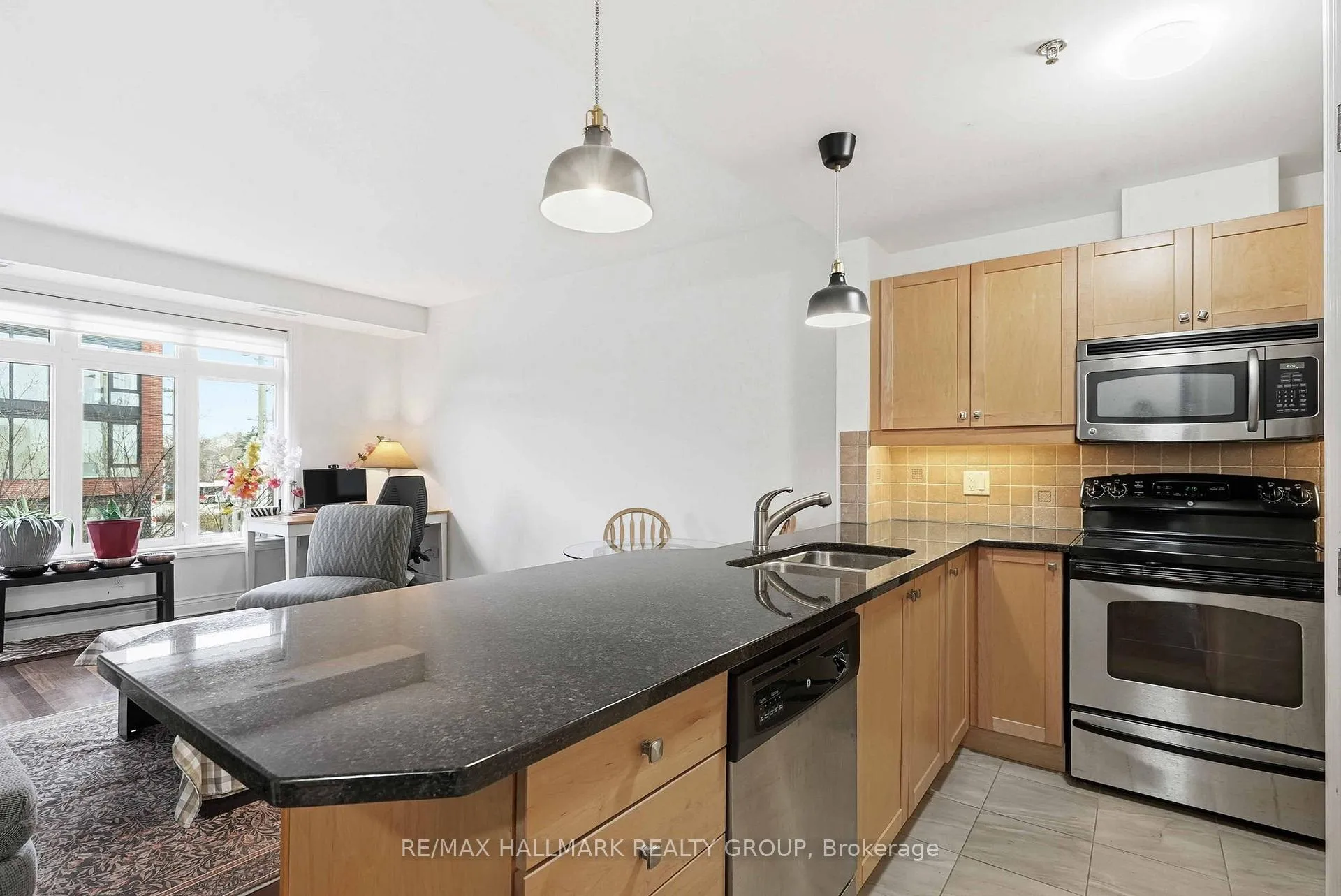 Photo 10 of Unit 310, 323 Winona Avenue, Ottawa, Westboro South — HOMEH