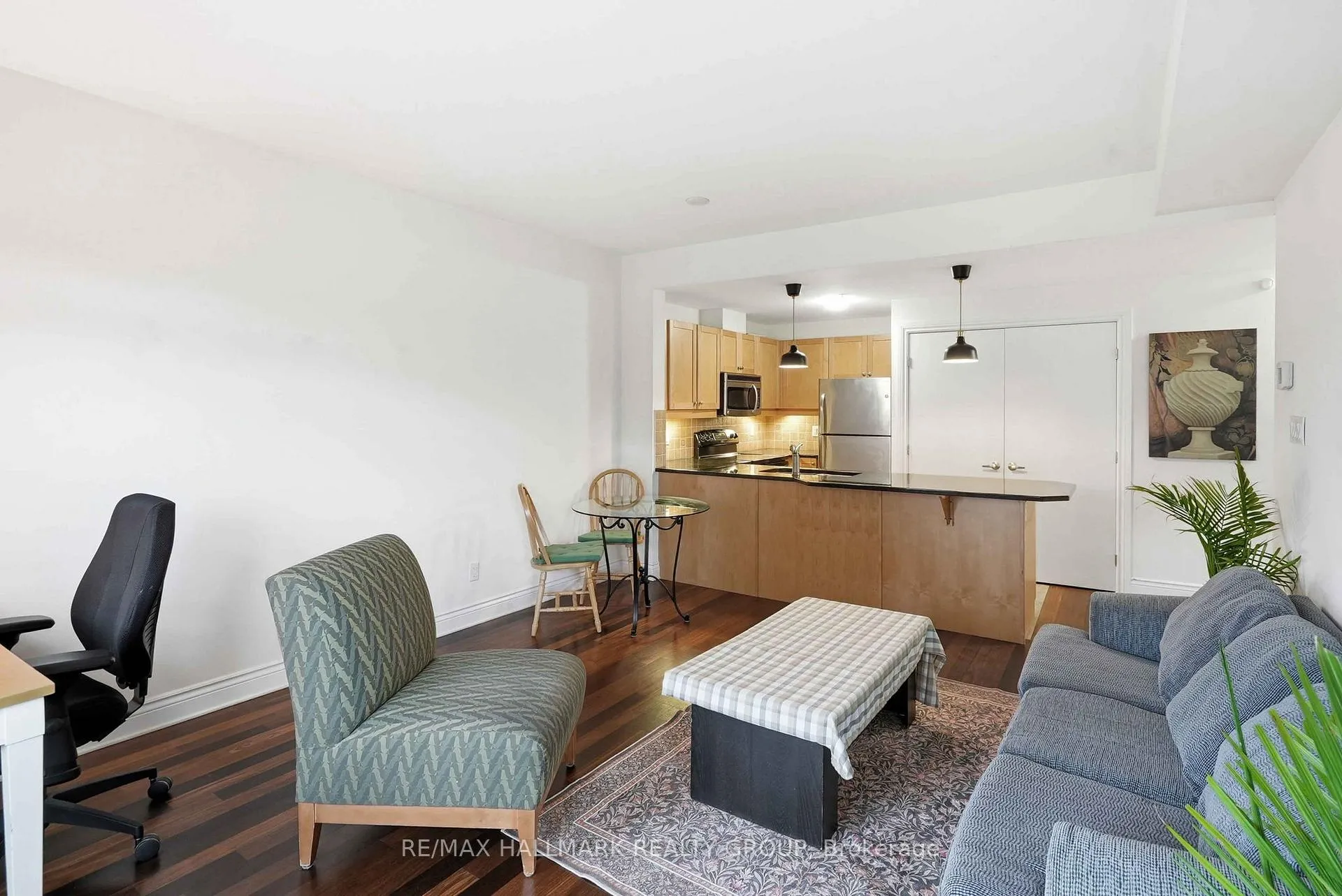 Photo 13 of Unit 310, 323 Winona Avenue, Ottawa, Westboro South — HOMEH