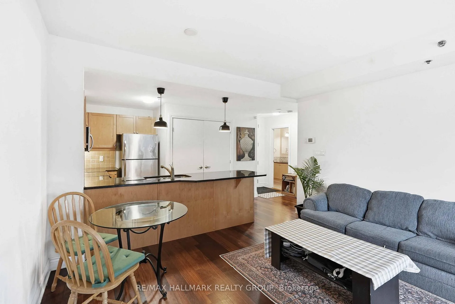 Photo 15 of Unit 310, 323 Winona Avenue, Ottawa, Westboro South — HOMEH