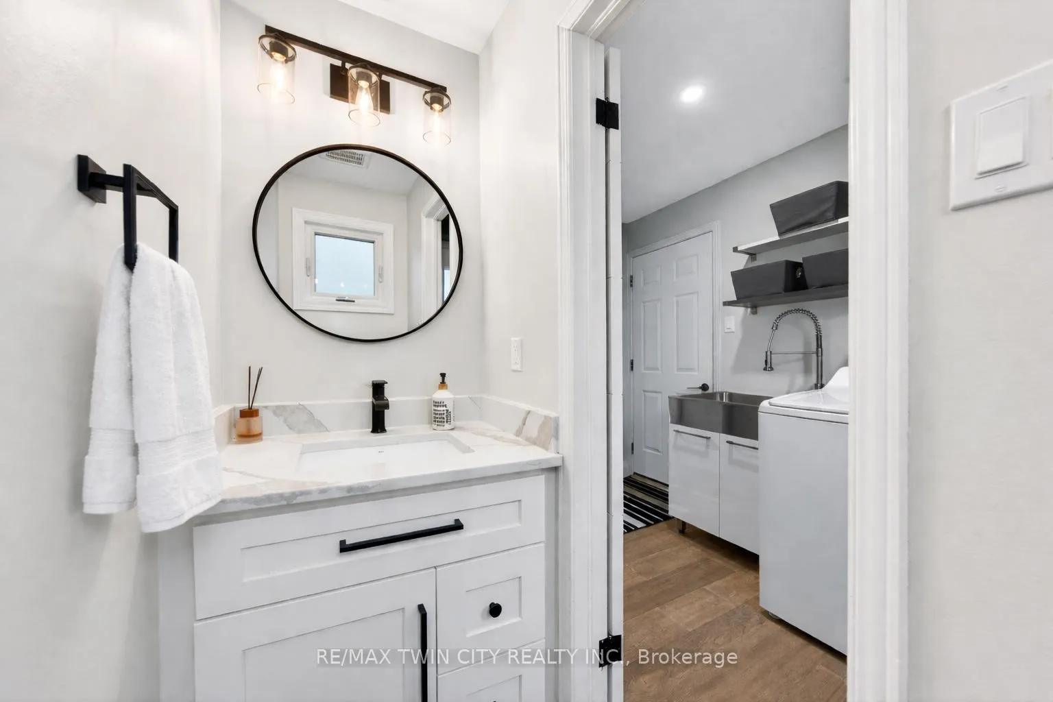 Photo 28 of 166 Westvale Drive, Waterloo — HOMEH