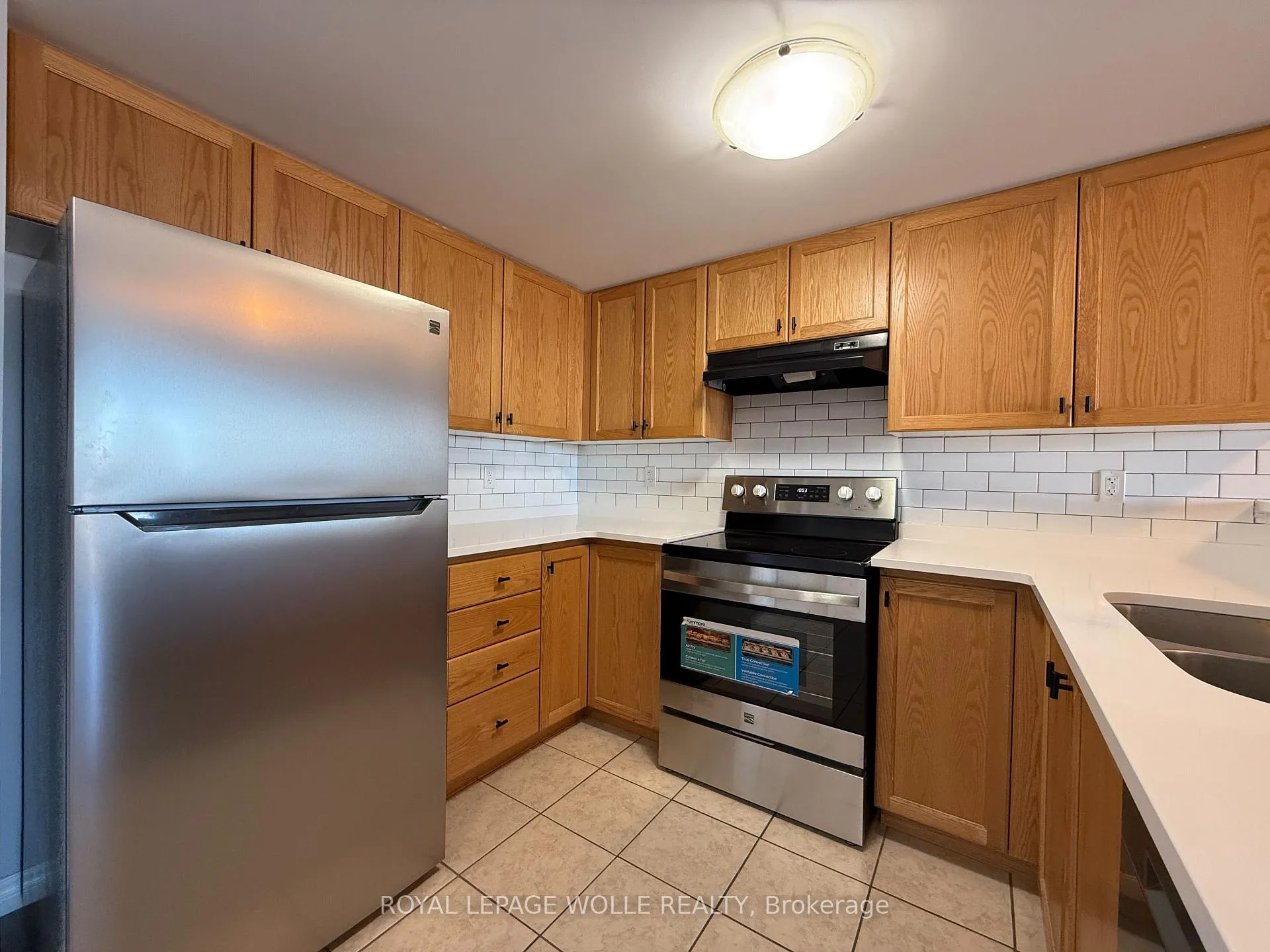 Photo 10 of Unit 402, 43 Waterford Drive, Guelph, Pineridge/Westminster Woods — HOMEH