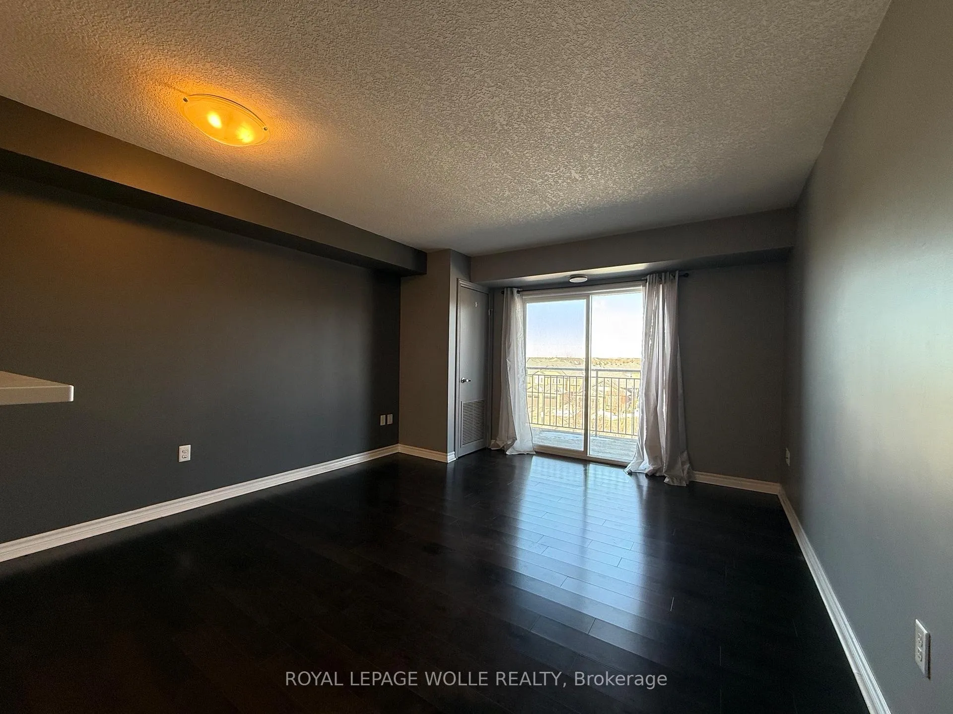 Photo 11 of Unit 402, 43 Waterford Drive, Guelph, Pineridge/Westminster Woods — HOMEH