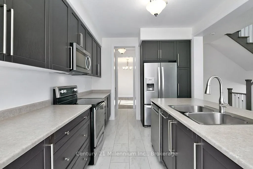 Photo 12 of 204 Lia Drive, Clearview, Stayner — HOMEH