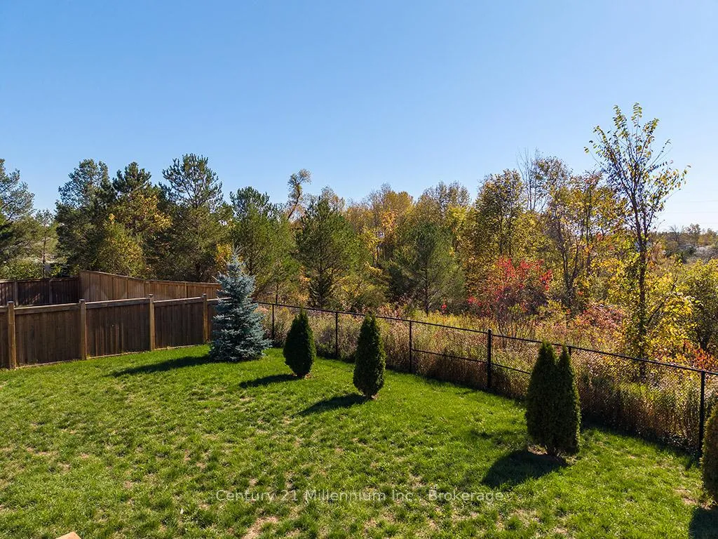 Photo 36 of 204 Lia Drive, Clearview, Stayner — HOMEH