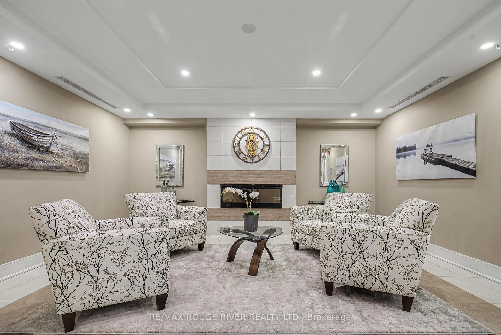 Photo 4 of Unit 111, 670 Gordon Street, Whitby, Port Whitby — HOMEH