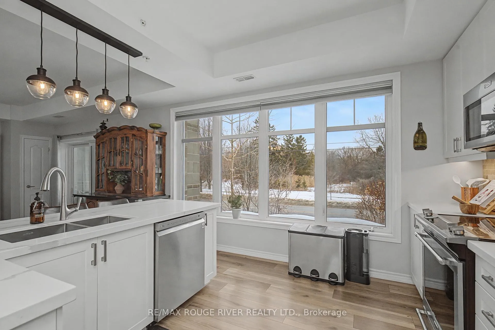 Photo 9 of Unit 111, 670 Gordon Street, Whitby, Port Whitby — HOMEH