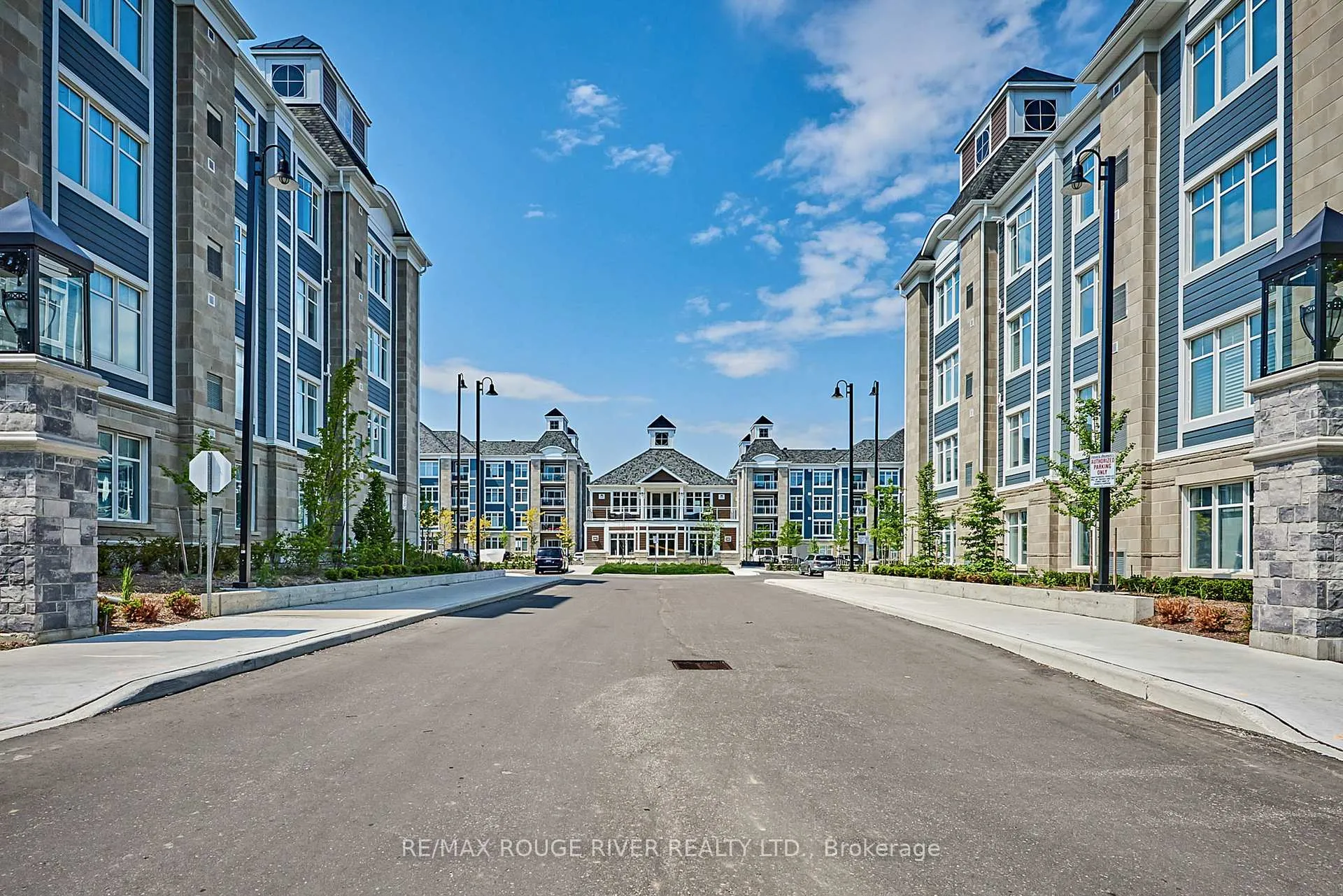 Photo 33 of Unit 111, 670 Gordon Street, Whitby, Port Whitby — HOMEH
