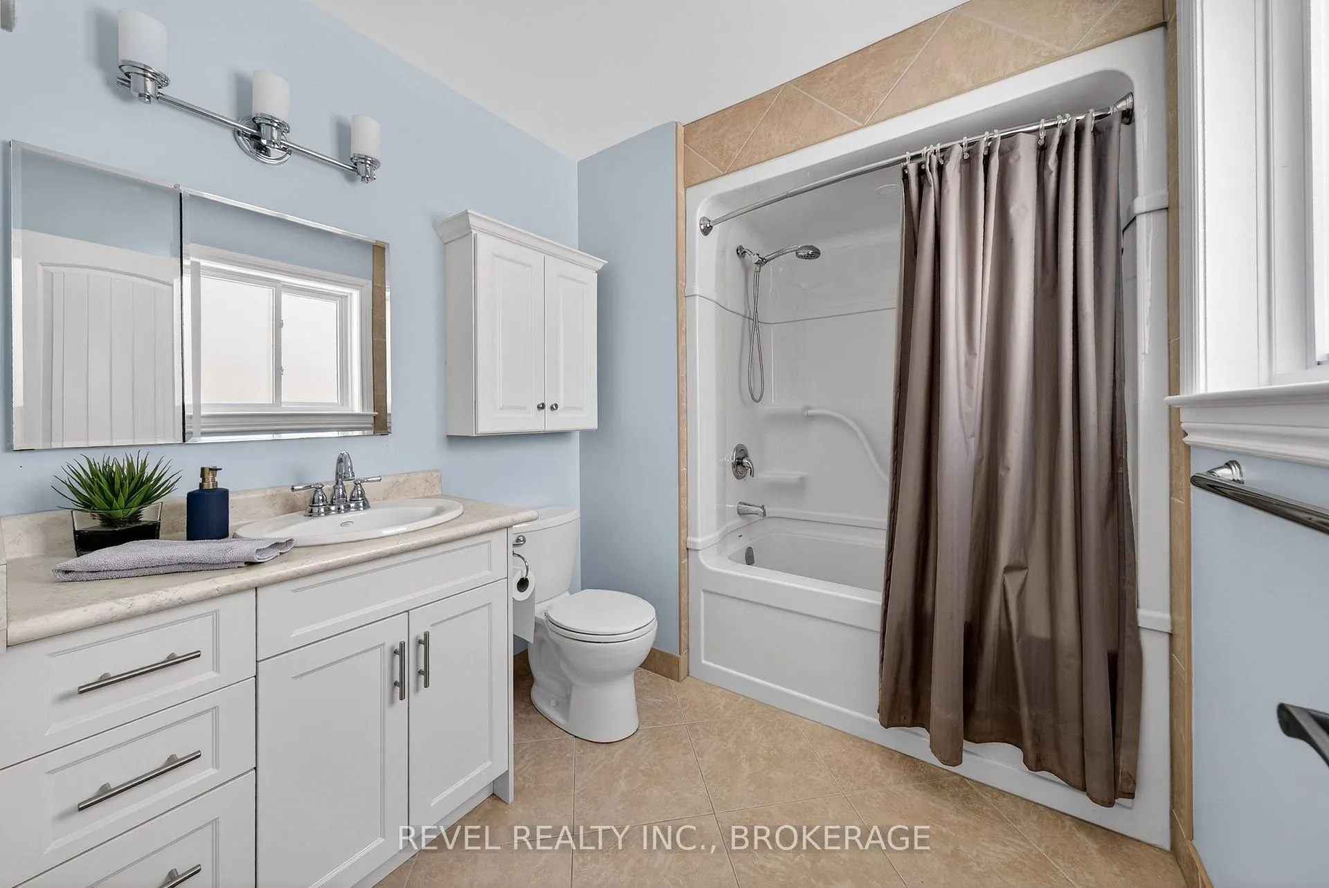 Photo 15 of 1521 Ormsbee Road, Frontenac, Frontenac South — HOMEH