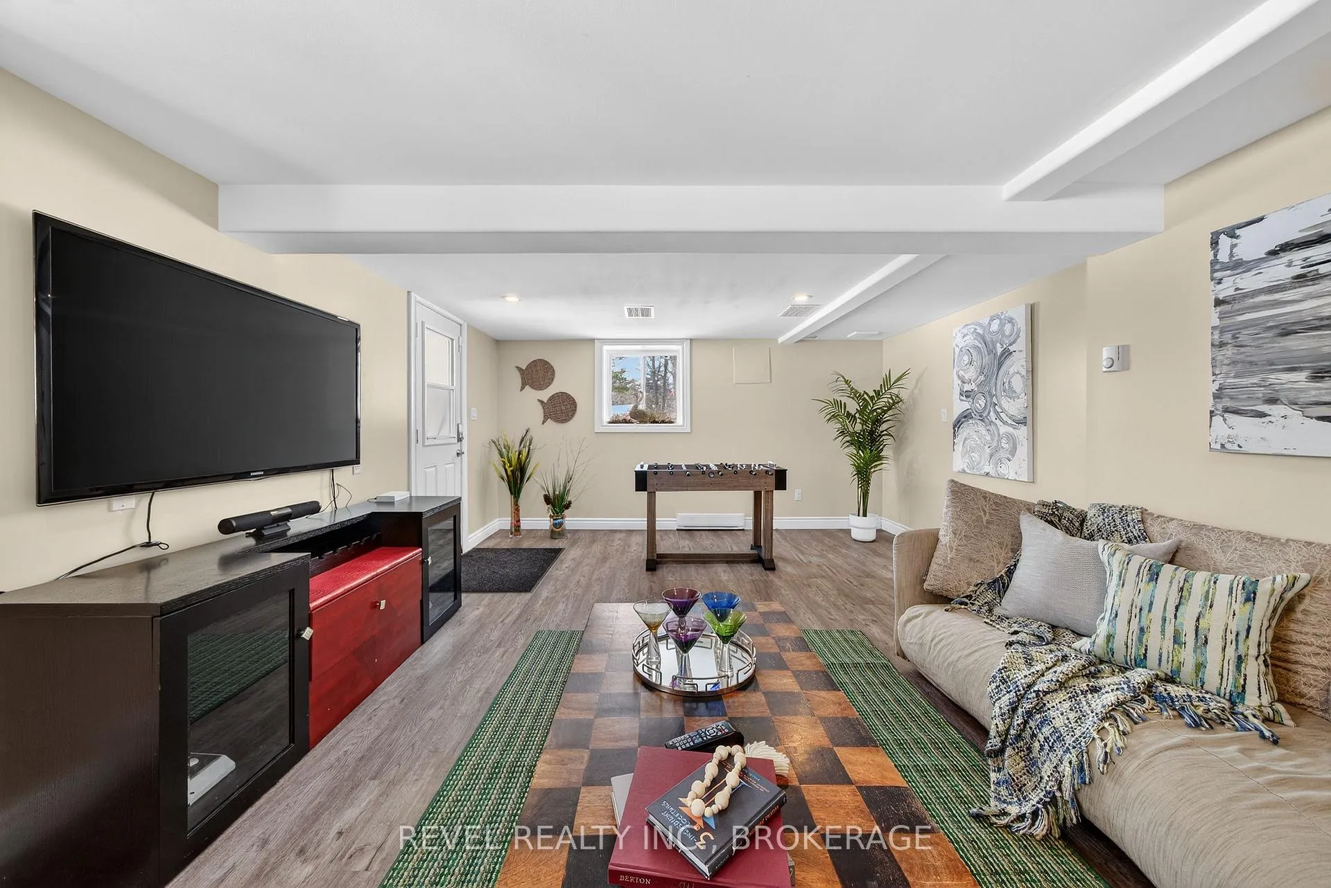 Photo 22 of 1521 Ormsbee Road, Frontenac, Frontenac South — HOMEH