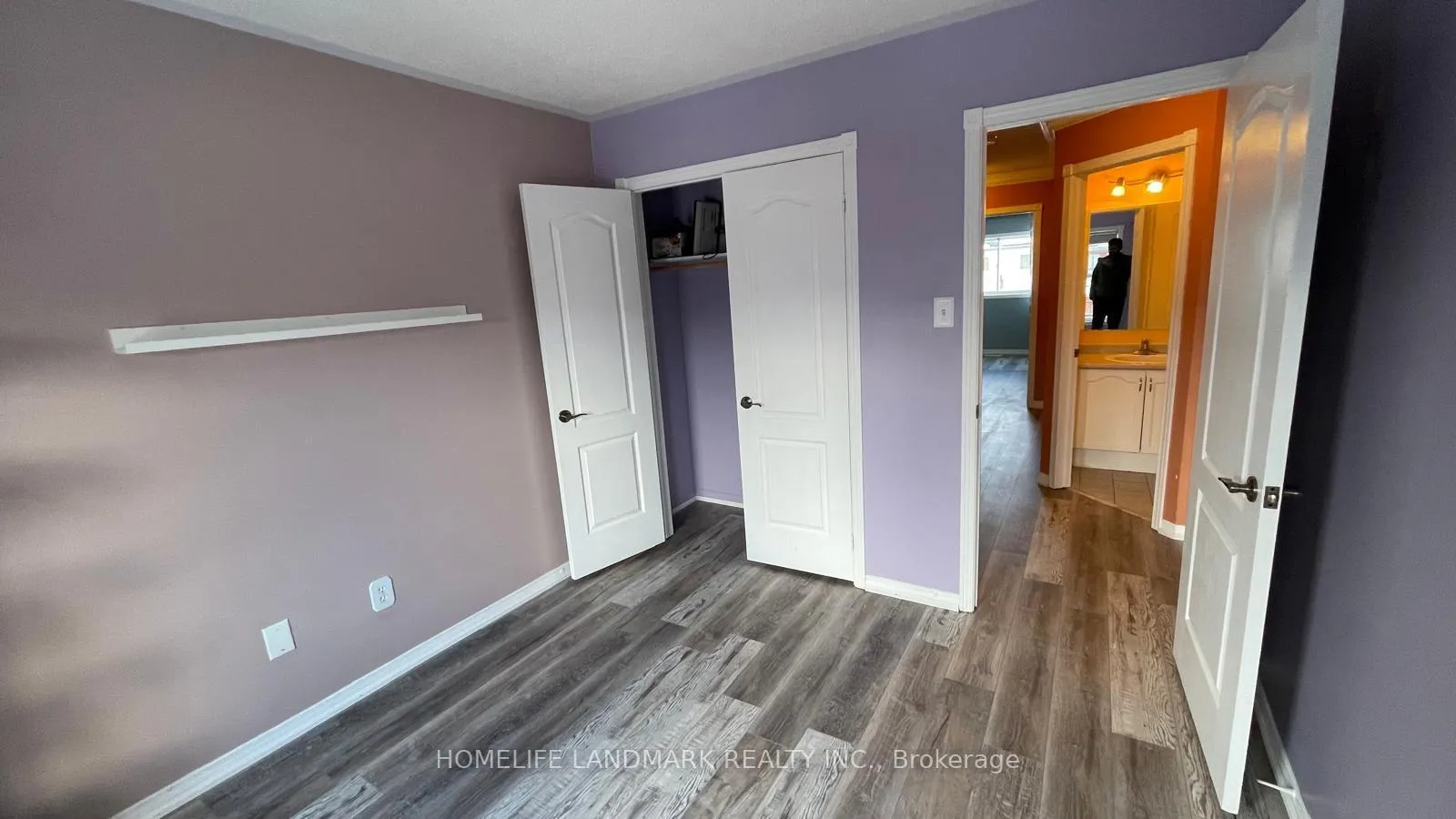 Photo 8 of 21 Monaco Court, Brampton, Fletcher's Meadow — HOMEH